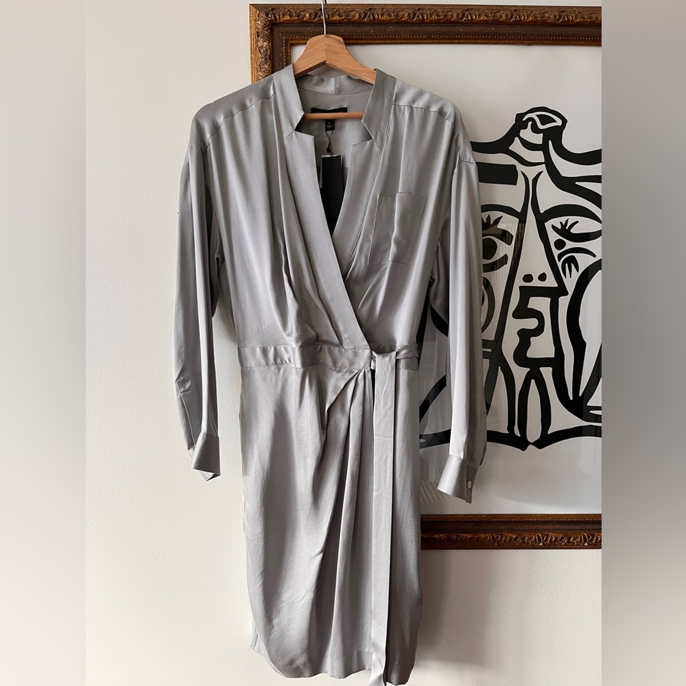 NWT 100% Silk Banana Republic Silver Wrap Dress